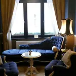 Bohema Boutique &
