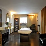 Готель Bohema Boutique & 5*