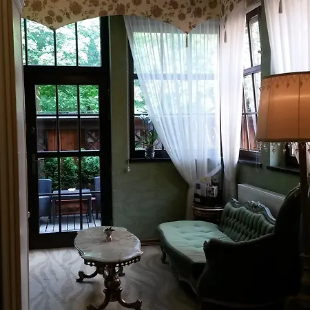 Bohema Boutique & 5*