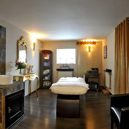 Ξενοδοχείο Bohema Boutique & 5*