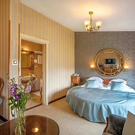 Bohema Boutique & 5*