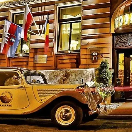 Hotel Bohema Boutique & 5*