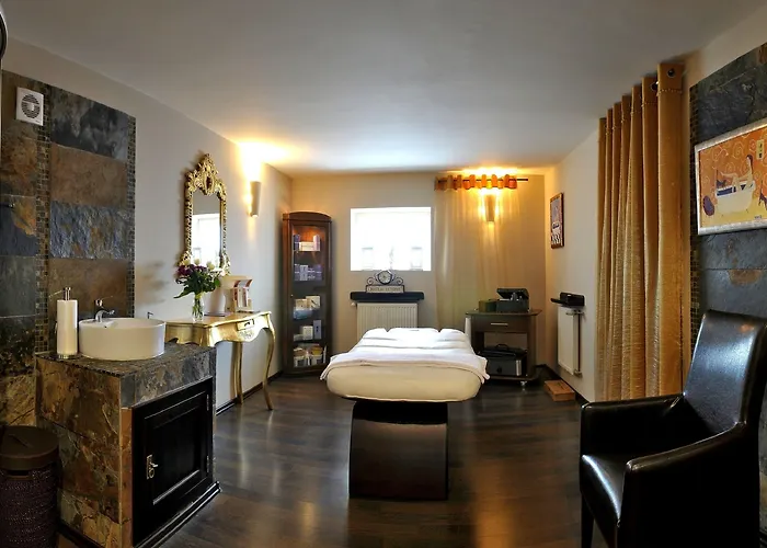 Hotel Bohema Boutique & 5*