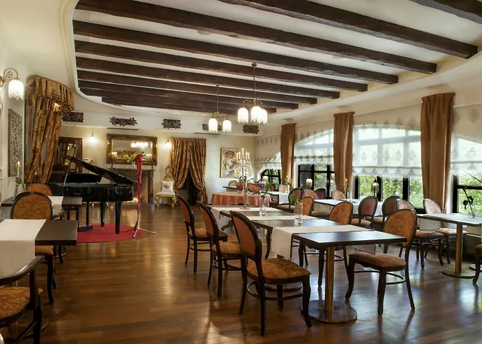 Hotel Bohema Boutique & 5*