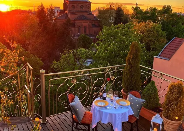 Bohema Boutique & 5*